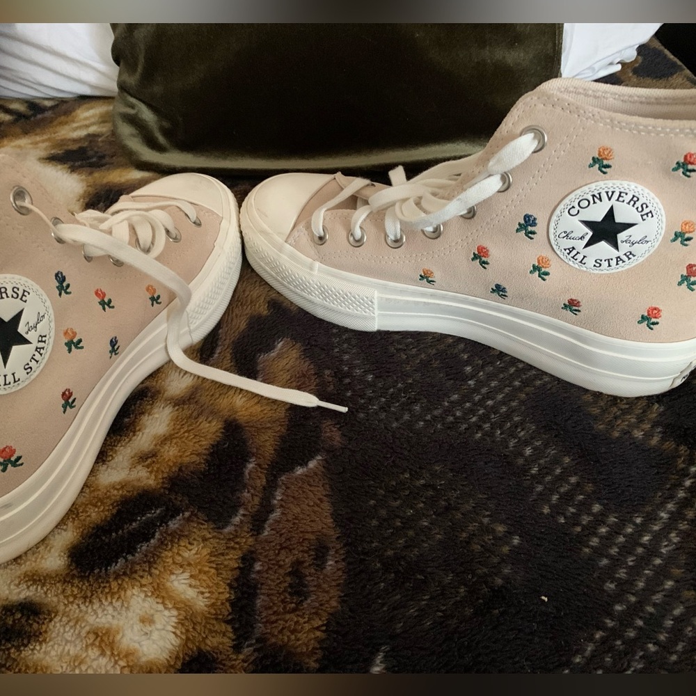 Converse Platform - Picture 5 of 8